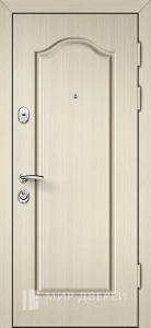 Наружная дверь светлая в гостиницу №6 внешняя - фото