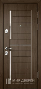 Коричневая уличная дверь с молдингами №5 внешняя - фото