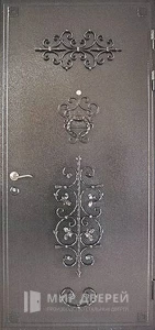 Дверь металлическая с ковкой №4 внешняя - фото